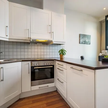 Apartment New! Sea Front Apt. With Terrace Above The Sea! Bergen