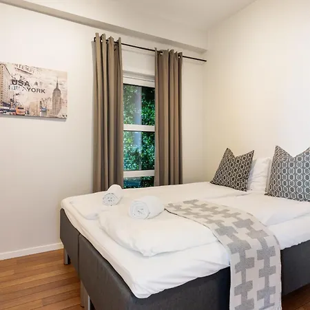 דירה New! Sea Front Apt. With Terrace Above The Sea!