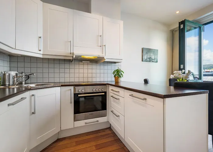 Apartament New! Sea Front Apt. With Terrace Above The Sea! Bergen